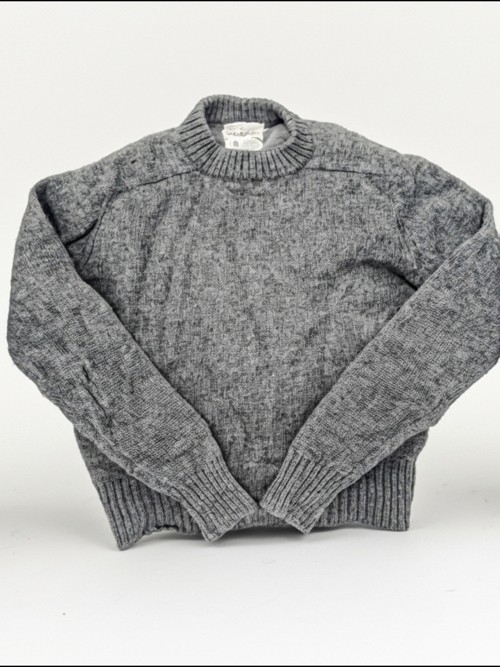 Vintage 1970s Bloomingdale's 100% Pure Wool Gray Knit Sweater - Made in Macau